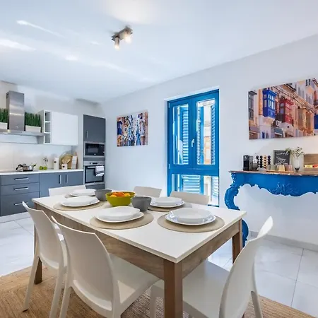Apartament Palazzo Ducoss - 5 - Three Bedroom Two Bathroom Valletta