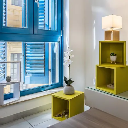 Appartamento Palazzo Ducoss - 5 - Three Bedroom Two Bathroom *