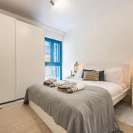 Appartamento Palazzo Ducoss - 5 - Three Bedroom Two Bathroom La Valletta