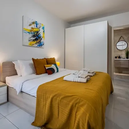 Appartement Palazzo Ducoss - 5 - Three Bedroom Two Bathroom