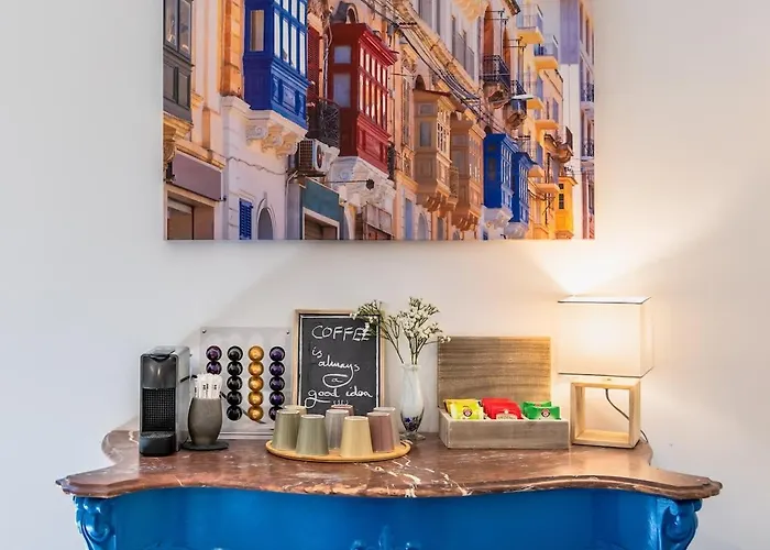 Palazzo Ducoss - 5 - Three Bedroom Two Bathroom Apartament *